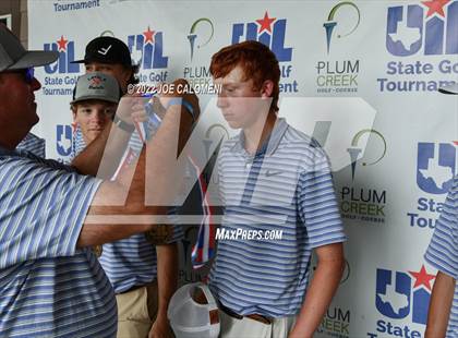 Thumbnail 3 in UIL 1A Boys State Golf Tournament Finals photogallery.