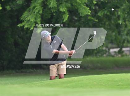 Thumbnail 2 in UIL 1A Boys State Golf Tournament Finals photogallery.