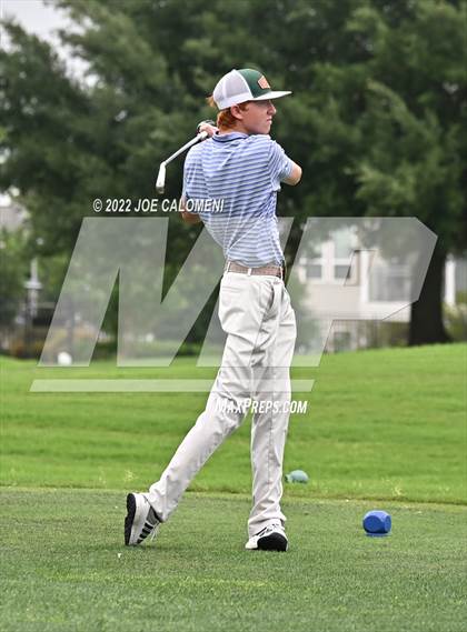 Thumbnail 3 in UIL 1A Boys State Golf Tournament Finals photogallery.