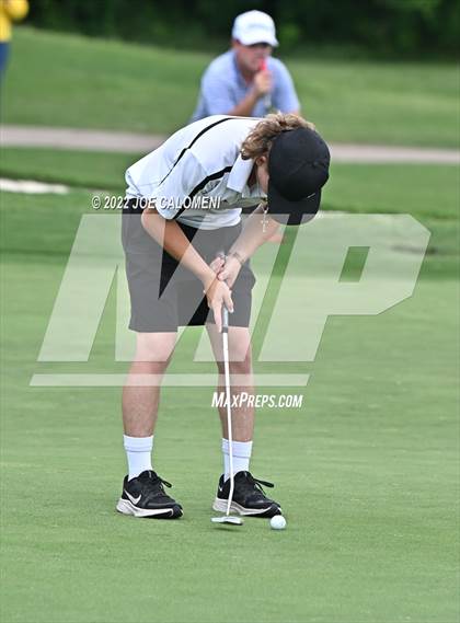 Thumbnail 1 in UIL 1A Boys State Golf Tournament Finals photogallery.