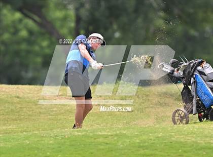 Thumbnail 3 in UIL 1A Boys State Golf Tournament Finals photogallery.