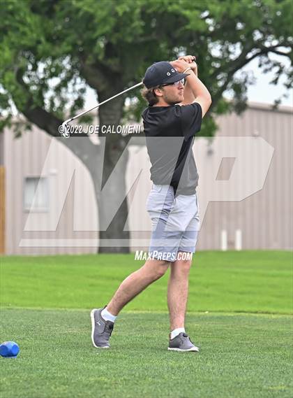 Thumbnail 1 in UIL 1A Boys State Golf Tournament Finals photogallery.