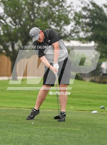 Thumbnail 3 in UIL 1A Boys State Golf Tournament Finals photogallery.