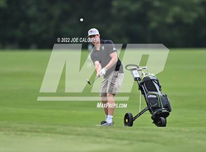 Thumbnail 2 in UIL 1A Boys State Golf Tournament Finals photogallery.