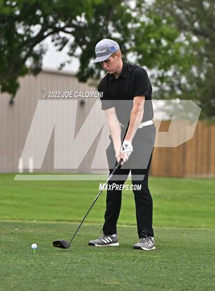 Thumbnail 3 in UIL 1A Boys State Golf Tournament Finals photogallery.