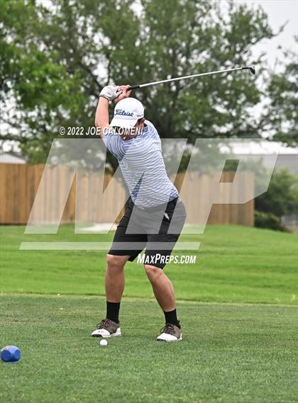 Thumbnail 3 in UIL 1A Boys State Golf Tournament Finals photogallery.