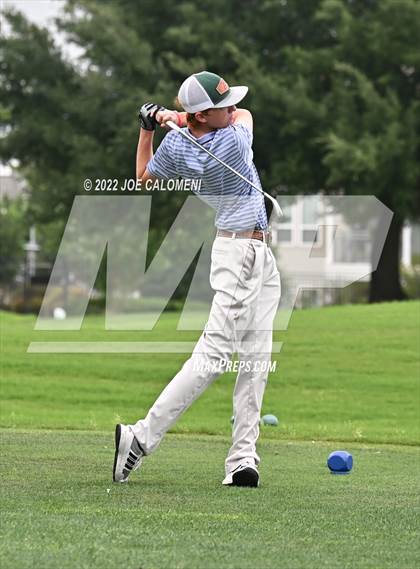 Thumbnail 2 in UIL 1A Boys State Golf Tournament Finals photogallery.