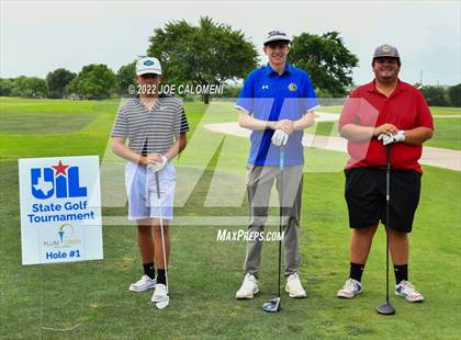 Thumbnail 2 in UIL 1A Boys State Golf Tournament Finals photogallery.