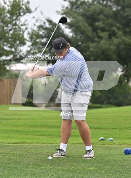 Thumbnail 3 in UIL 1A Boys State Golf Tournament Finals photogallery.
