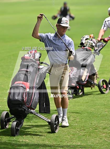Thumbnail 2 in UIL 1A Boys State Golf Tournament Finals photogallery.