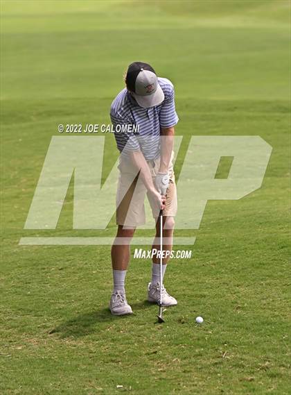 Thumbnail 3 in UIL 1A Boys State Golf Tournament Finals photogallery.