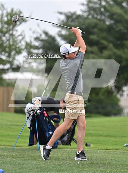 Thumbnail 2 in UIL 1A Boys State Golf Tournament Finals photogallery.