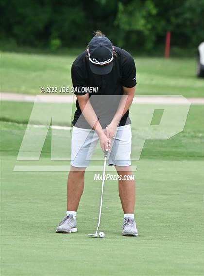 Thumbnail 2 in UIL 1A Boys State Golf Tournament Finals photogallery.