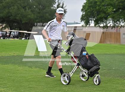 Thumbnail 3 in UIL 1A Boys State Golf Tournament Finals photogallery.