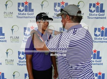 Thumbnail 3 in UIL 1A Boys State Golf Tournament Finals photogallery.