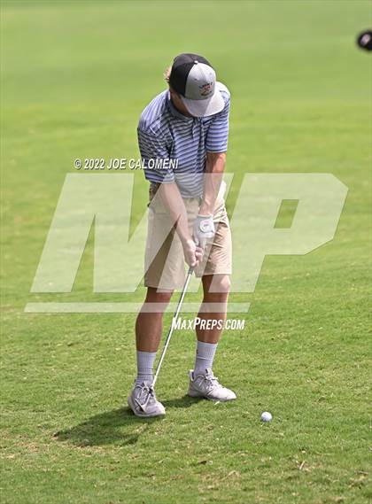 Thumbnail 2 in UIL 1A Boys State Golf Tournament Finals photogallery.