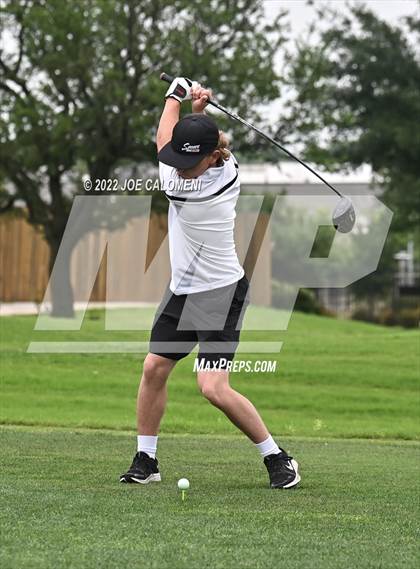Thumbnail 1 in UIL 1A Boys State Golf Tournament Finals photogallery.