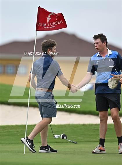 Thumbnail 2 in UIL 1A Boys State Golf Tournament Finals photogallery.