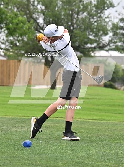 Thumbnail 1 in UIL 1A Boys State Golf Tournament Finals photogallery.