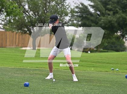 Thumbnail 2 in UIL 1A Boys State Golf Tournament Finals photogallery.