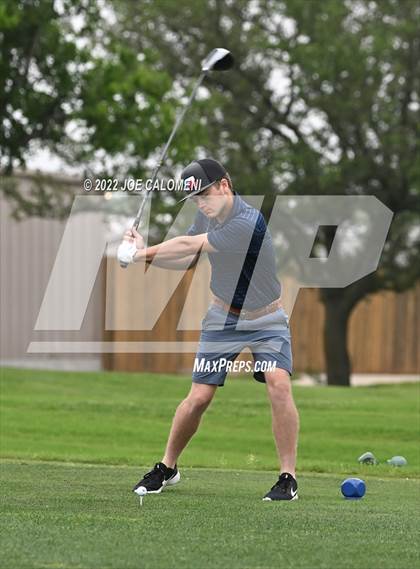 Thumbnail 2 in UIL 1A Boys State Golf Tournament Finals photogallery.