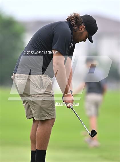 Thumbnail 2 in UIL 1A Boys State Golf Tournament Finals photogallery.
