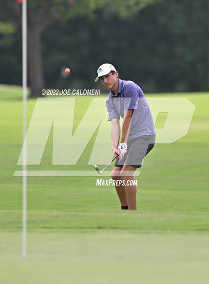 Thumbnail 3 in UIL 1A Boys State Golf Tournament Finals photogallery.