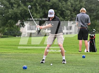 Thumbnail 2 in UIL 1A Boys State Golf Tournament Finals photogallery.