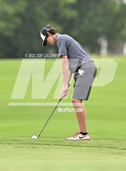 Thumbnail 2 in UIL 1A Boys State Golf Tournament Finals photogallery.