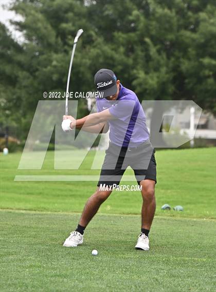 Thumbnail 1 in UIL 1A Boys State Golf Tournament Finals photogallery.