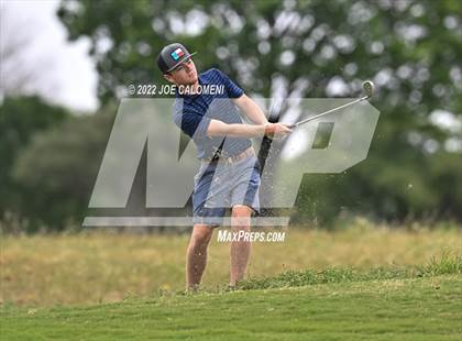 Thumbnail 1 in UIL 1A Boys State Golf Tournament Finals photogallery.