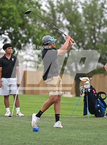 Thumbnail 3 in UIL 1A Boys State Golf Tournament Finals photogallery.