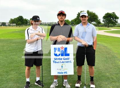 Thumbnail 3 in UIL 1A Boys State Golf Tournament Finals photogallery.