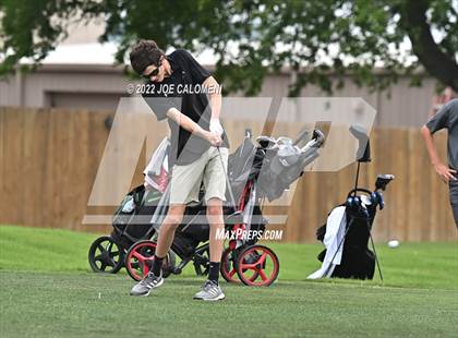 Thumbnail 3 in UIL 1A Boys State Golf Tournament Finals photogallery.