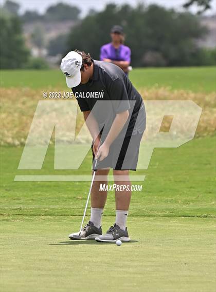 Thumbnail 2 in UIL 1A Boys State Golf Tournament Finals photogallery.