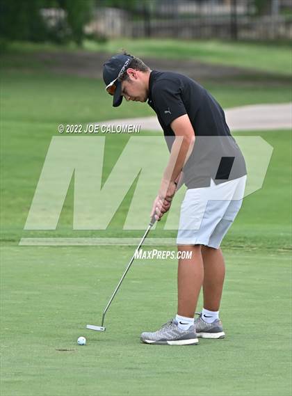 Thumbnail 3 in UIL 1A Boys State Golf Tournament Finals photogallery.