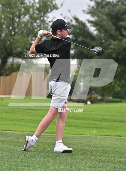 Thumbnail 1 in UIL 1A Boys State Golf Tournament Finals photogallery.