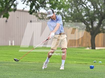Thumbnail 2 in UIL 1A Boys State Golf Tournament Finals photogallery.