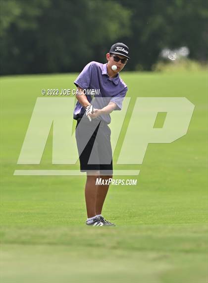 Thumbnail 3 in UIL 1A Boys State Golf Tournament Finals photogallery.