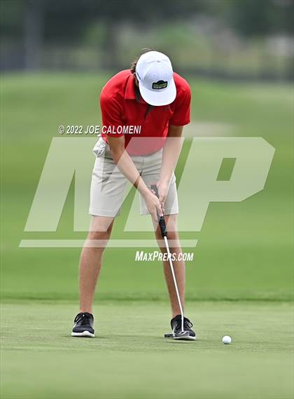 Thumbnail 1 in UIL 1A Boys State Golf Tournament Finals photogallery.