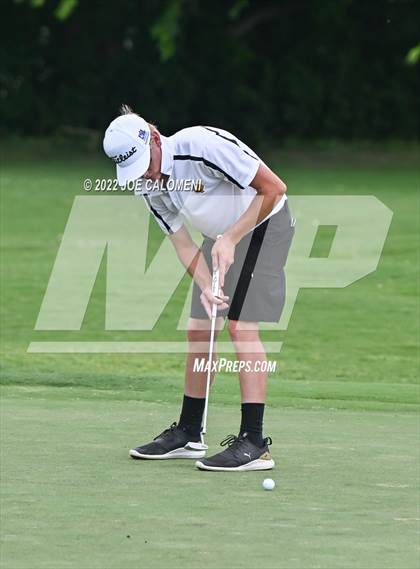 Thumbnail 3 in UIL 1A Boys State Golf Tournament Finals photogallery.