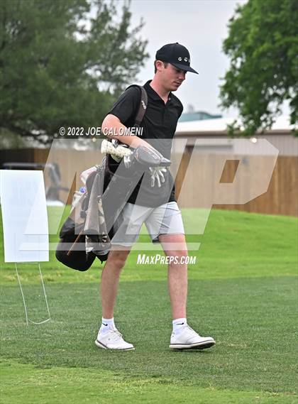 Thumbnail 1 in UIL 1A Boys State Golf Tournament Finals photogallery.