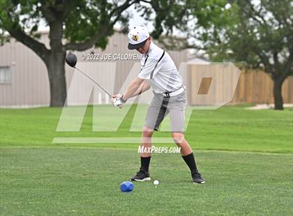 Thumbnail 2 in UIL 1A Boys State Golf Tournament Finals photogallery.