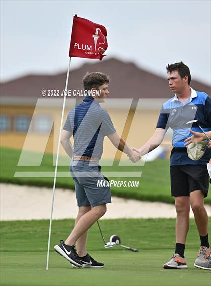 Thumbnail 3 in UIL 1A Boys State Golf Tournament Finals photogallery.