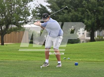 Thumbnail 3 in UIL 1A Boys State Golf Tournament Finals photogallery.