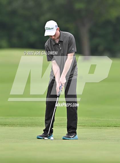 Thumbnail 1 in UIL 1A Boys State Golf Tournament Finals photogallery.
