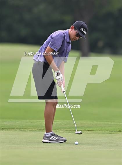 Thumbnail 3 in UIL 1A Boys State Golf Tournament Finals photogallery.