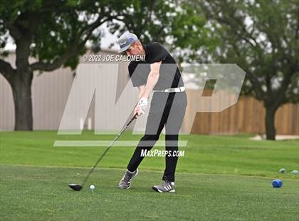 Thumbnail 3 in UIL 1A Boys State Golf Tournament Finals photogallery.