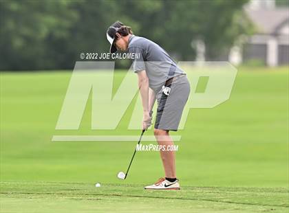 Thumbnail 2 in UIL 1A Boys State Golf Tournament Finals photogallery.