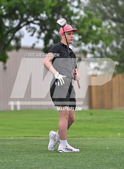 Thumbnail 3 in UIL 1A Boys State Golf Tournament Finals photogallery.